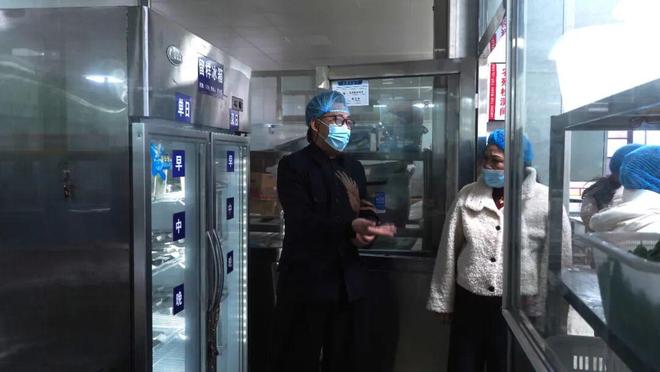 堂开放日活动共筑校园饮食安全防线pg电子免费模拟器大冶一中举